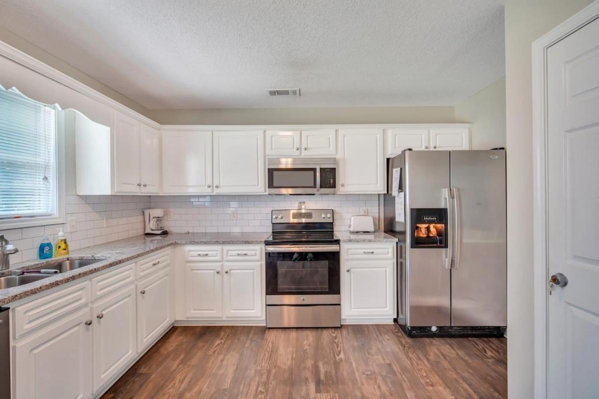 Cozy And Contemporary Villa 1 Mile From Gsu Statesboro Exteriör bild